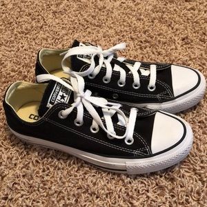Low top Converse